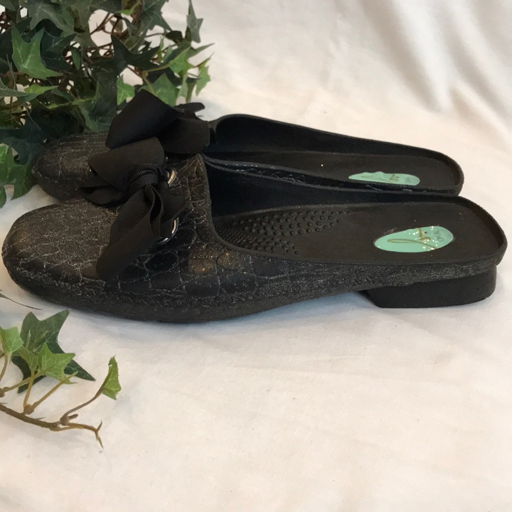 Okabashi- Oka B- Vegan Rubber Slides With Bow - image 5